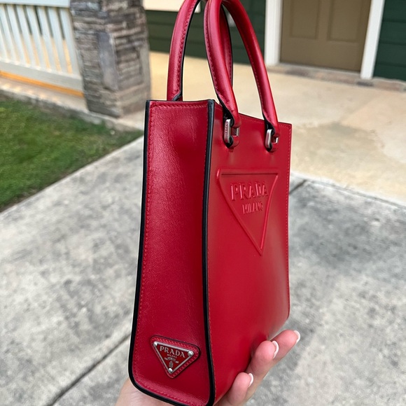 Red Prada Leather Handbag - Picture 3 of 9